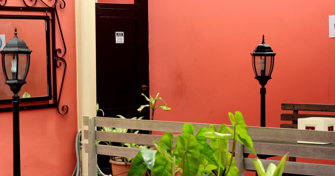 Hotel Chez Jimmy Port-Gentil Esterno foto