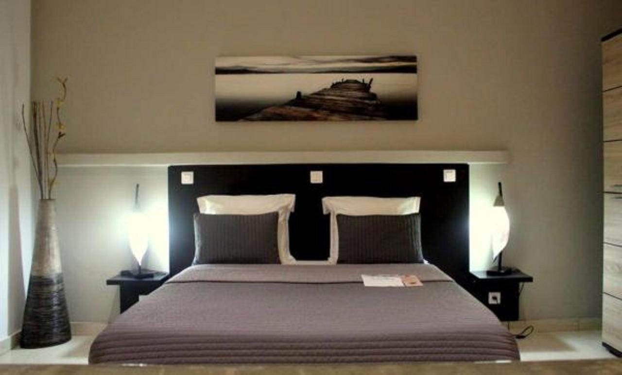 Hotel Chez Jimmy Port-Gentil Esterno foto
