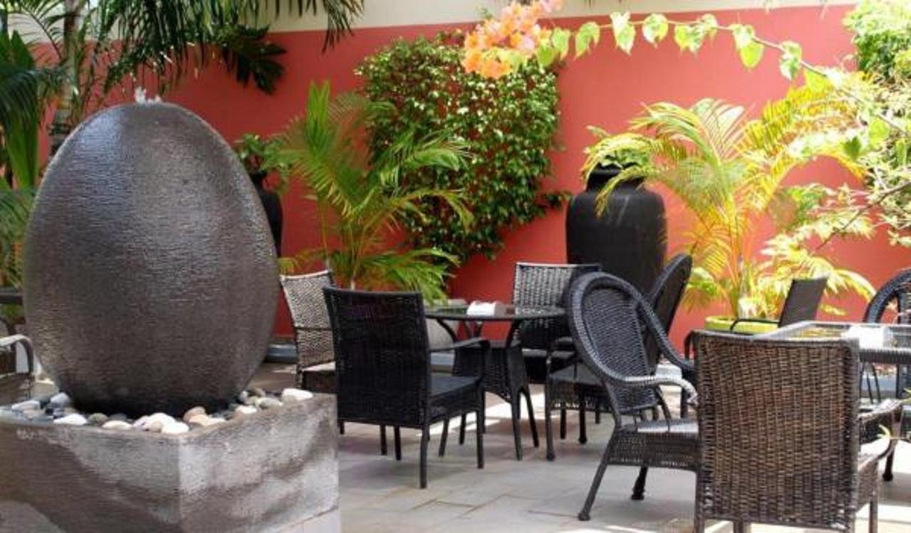 Hotel Chez Jimmy Port-Gentil Esterno foto
